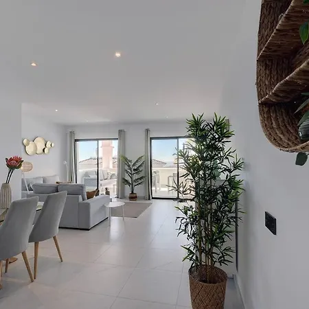 Apartmán 2 Bed At Hills With Great Sea Views! Estepona