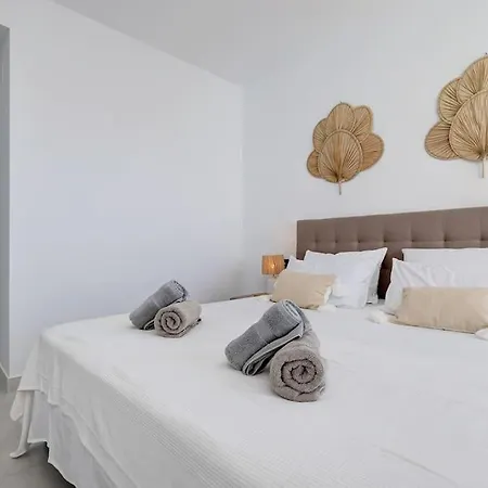 2 Bed At Hills With Great Sea Views! Apartment Estepona