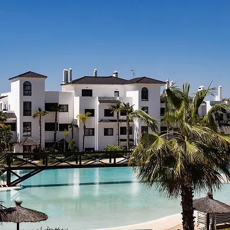 Apartman 2 Bed At Hills With Great Sea Views! *