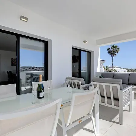 2 Bed At Hills With Great Sea Views! Lägenhet Estepona