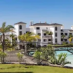 Apartmán 2 Bed At Hills With Great Sea Views!