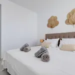 2 Bed At Hills With Great Sea Views! Apartmán Estepona