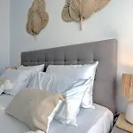 Apartmán 2 Bed At Hills With Great Sea Views!