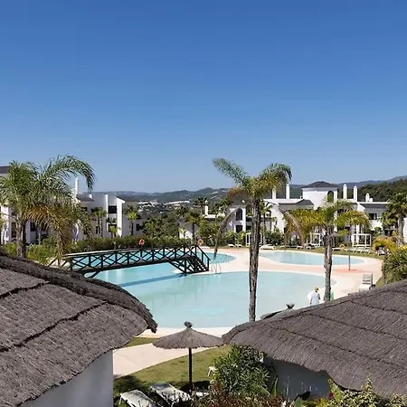 דירה 2 Bed At Hills With Great Sea Views!